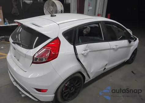 2015 Ford Fiesta St z USA, uszkodzony, nr VIN 3FADP4GX6FM141822